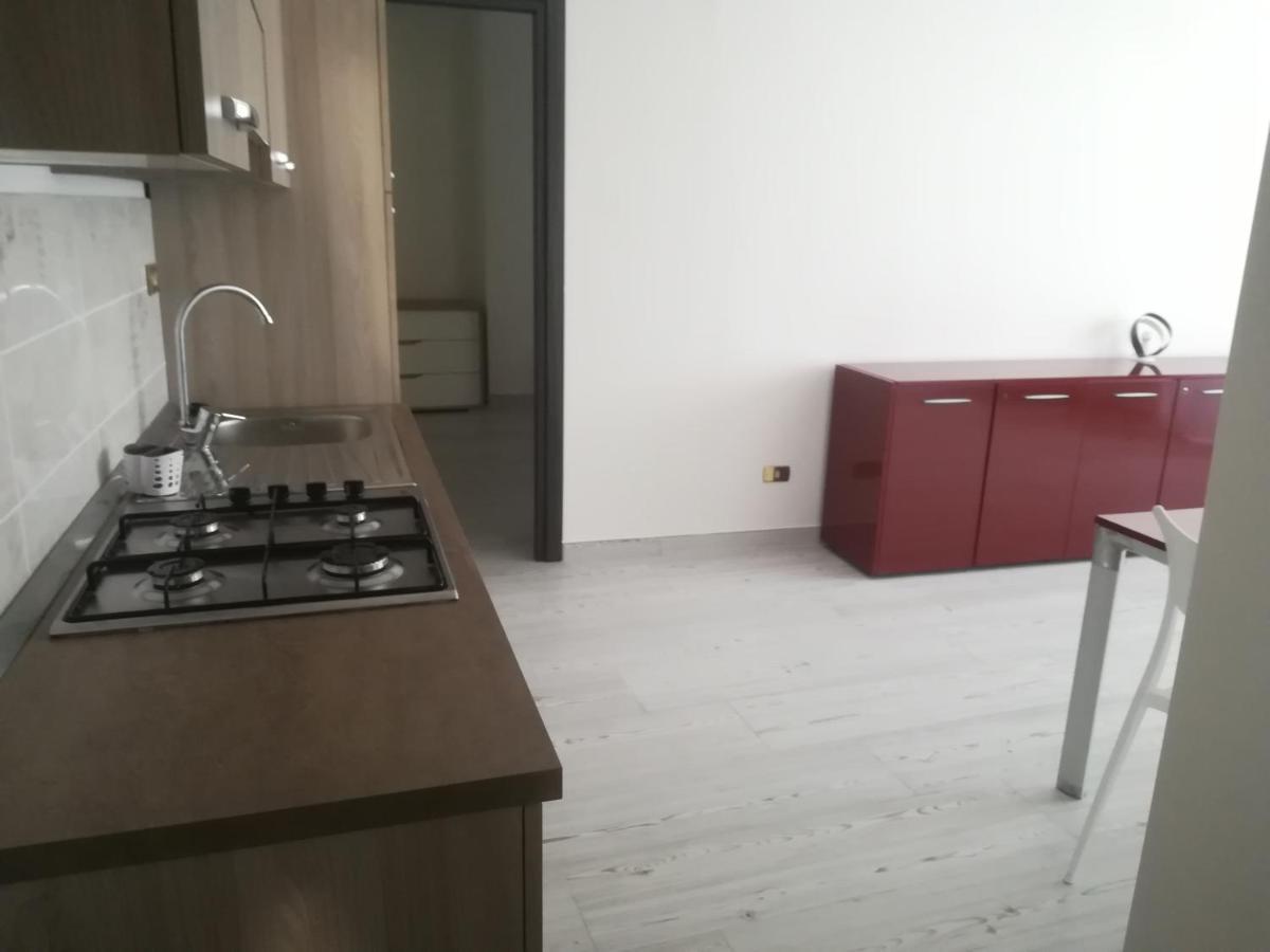 Home Mazzei Piazza Bilotti โกเซนซา ห้อง รูปภาพ
