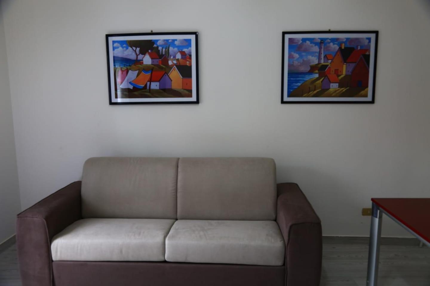 Home Mazzei Piazza Bilotti โกเซนซา ห้อง รูปภาพ
